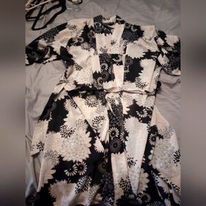 Floral Black and White Robe